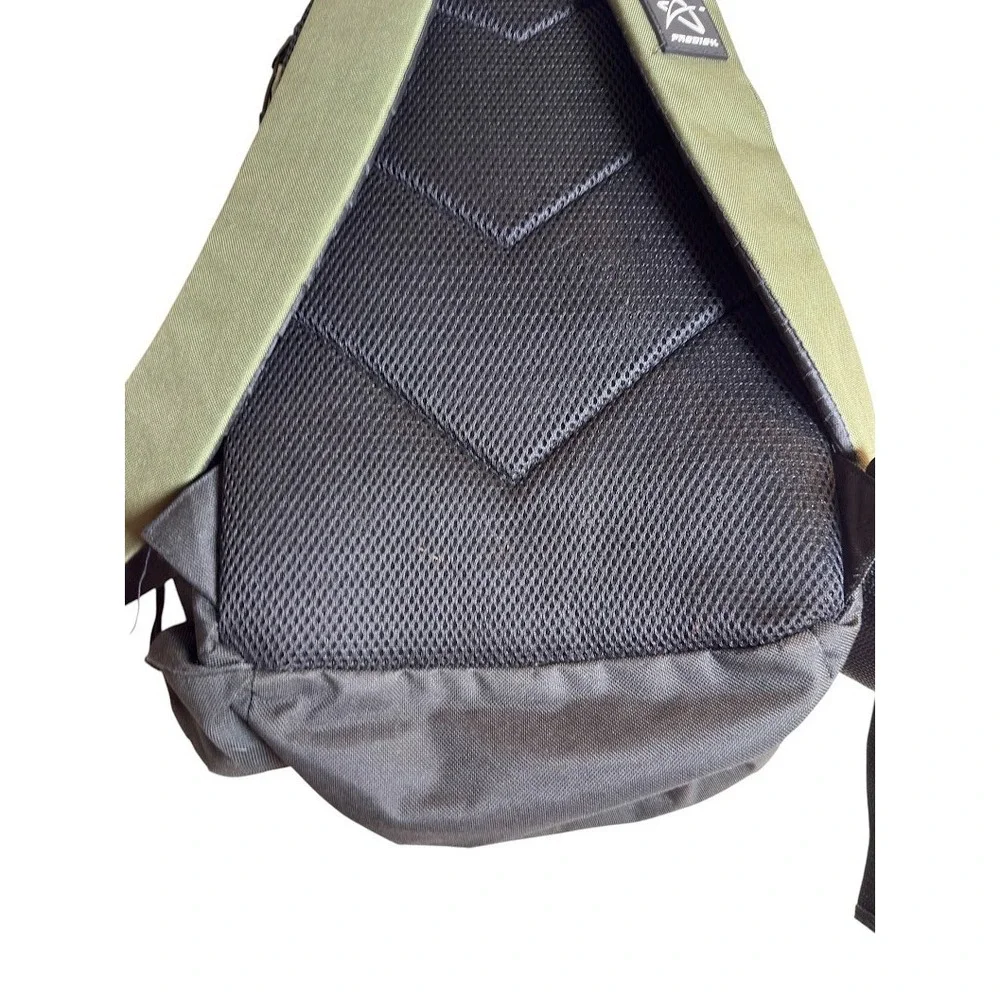Prodigy Disc Golf Backpack Green Black Disc Storage Bag Outdoor Sport Pack